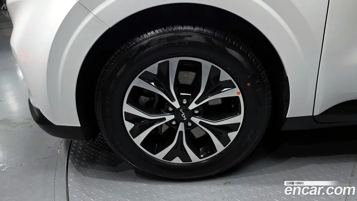 Kia Carnival 2023 из KR, фото 9