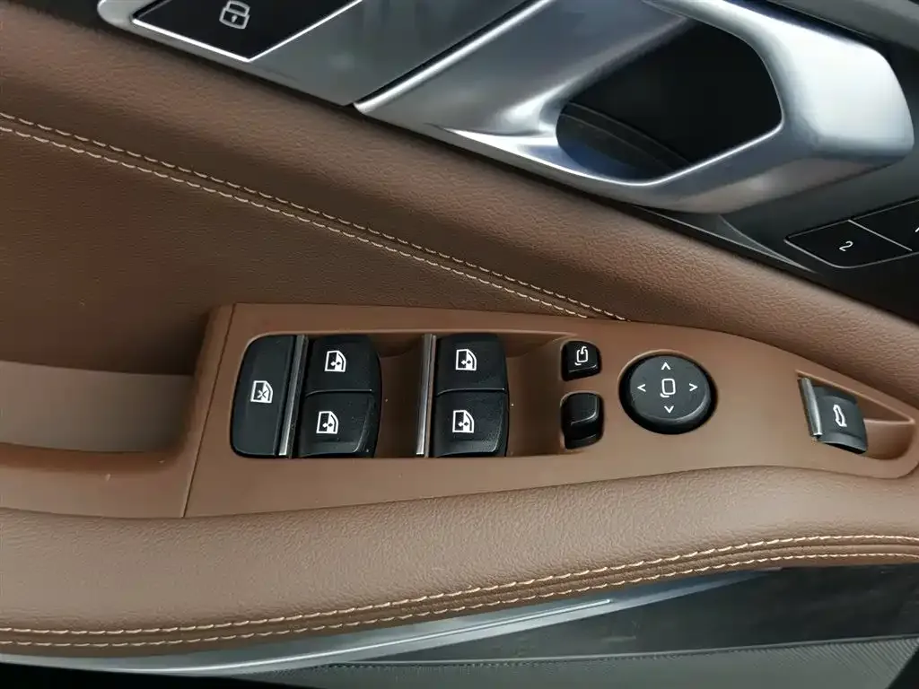 BMW X5 (Import) — фото 10