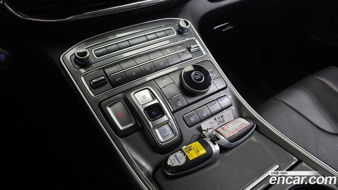 Hyundai Santafe — фото 8