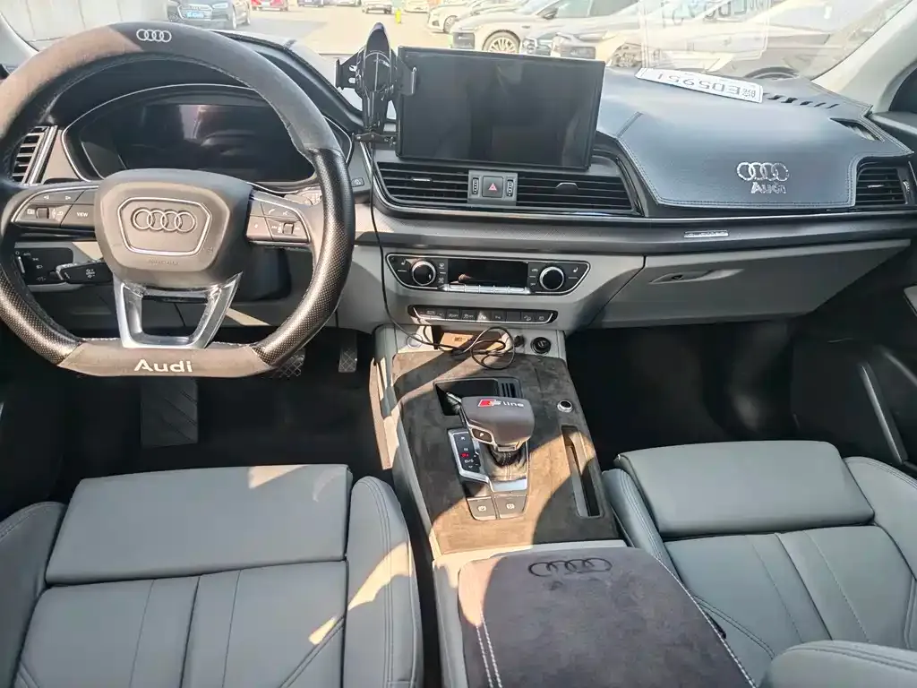 Audi Q5L 2022 из CN, фото 6