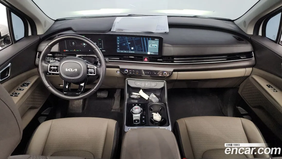 Kia Carnival — фото 8