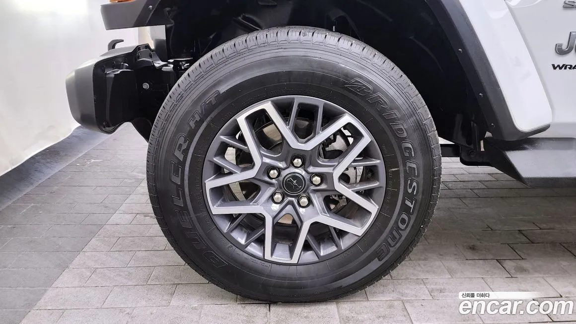Jeep Wrangler 2024 из KR, фото 7