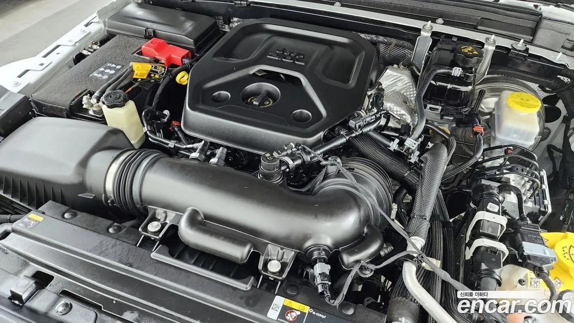 Jeep Wrangler 2024 из KR, фото 10