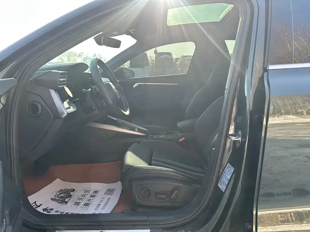 Audi A3 2023 из CN, фото 10
