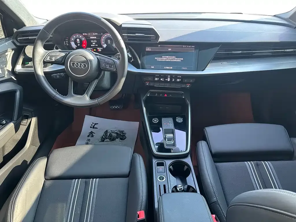Audi A3 2023 из CN, фото 5