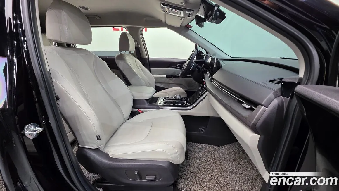 Kia Carnival 2023 из KR, фото 3