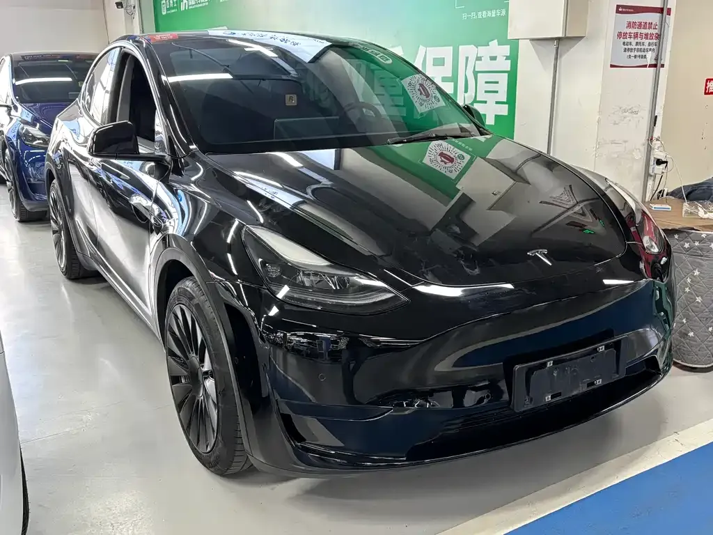 Tesla Model Y 2022 из CN, фото 10
