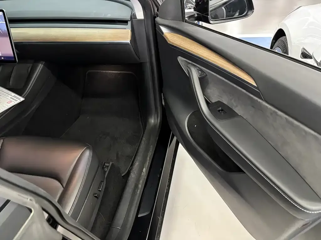 Tesla Model Y 2022 из CN, фото 6