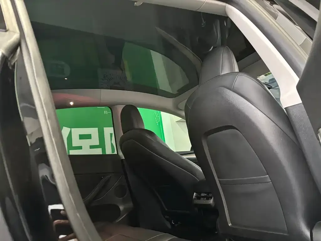 Tesla Model Y 2022 из CN, фото 4