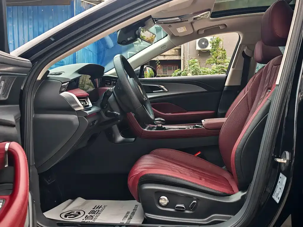 Hongqi H5 2024 из CN, фото 3