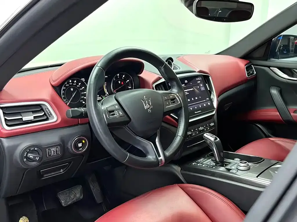 Maserati Ghibli 2021 из CN, фото 9
