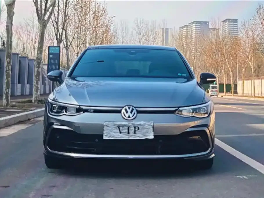 Volkswagen Golf 2021 из CN, фото 10