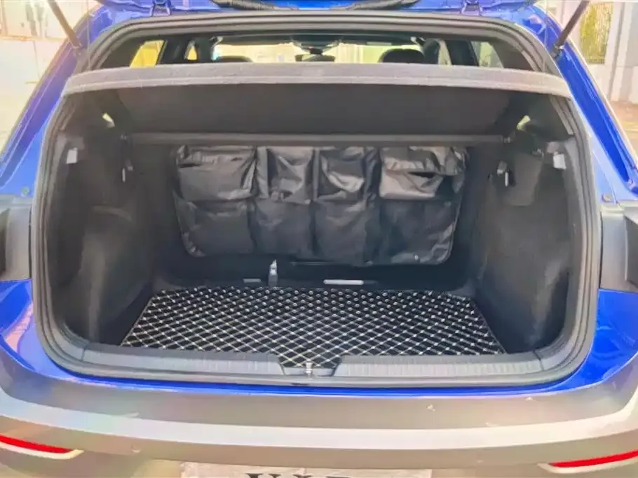 Volkswagen Golf 2021 из CN, фото 4