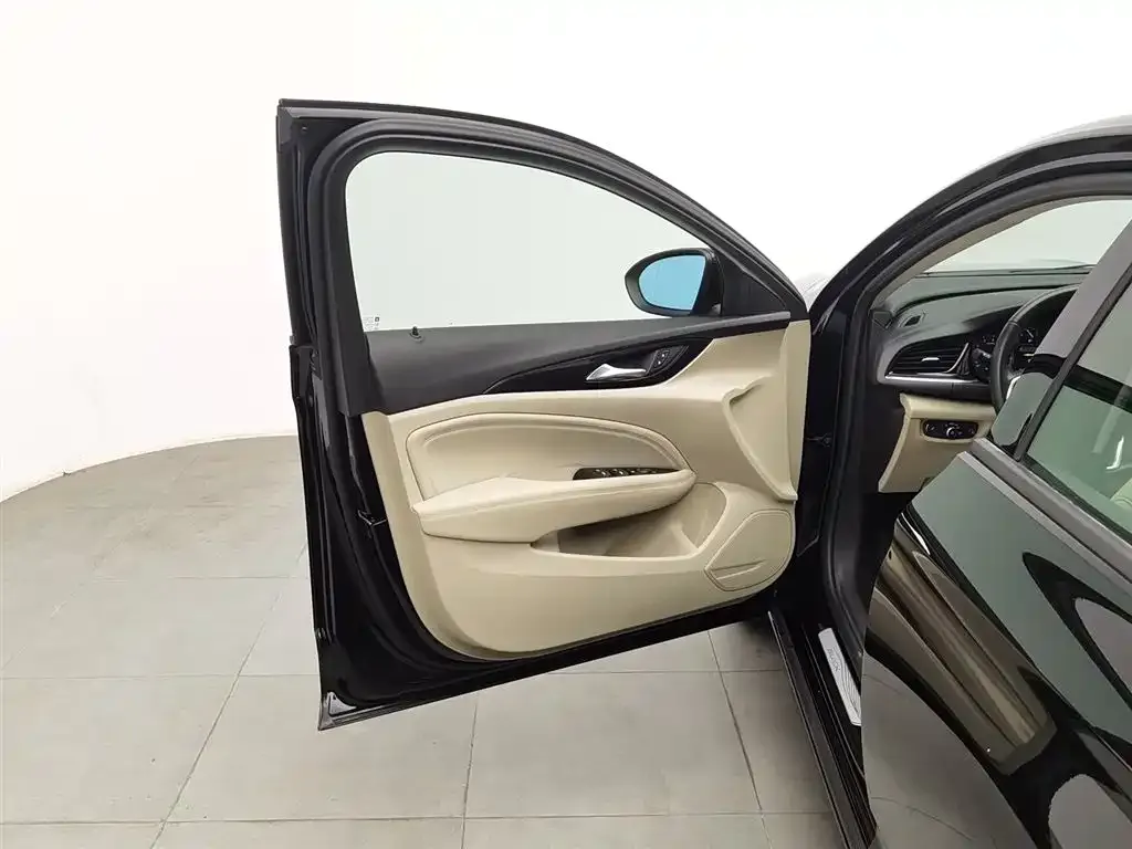 Buick Regal 2021 из CN, фото 3