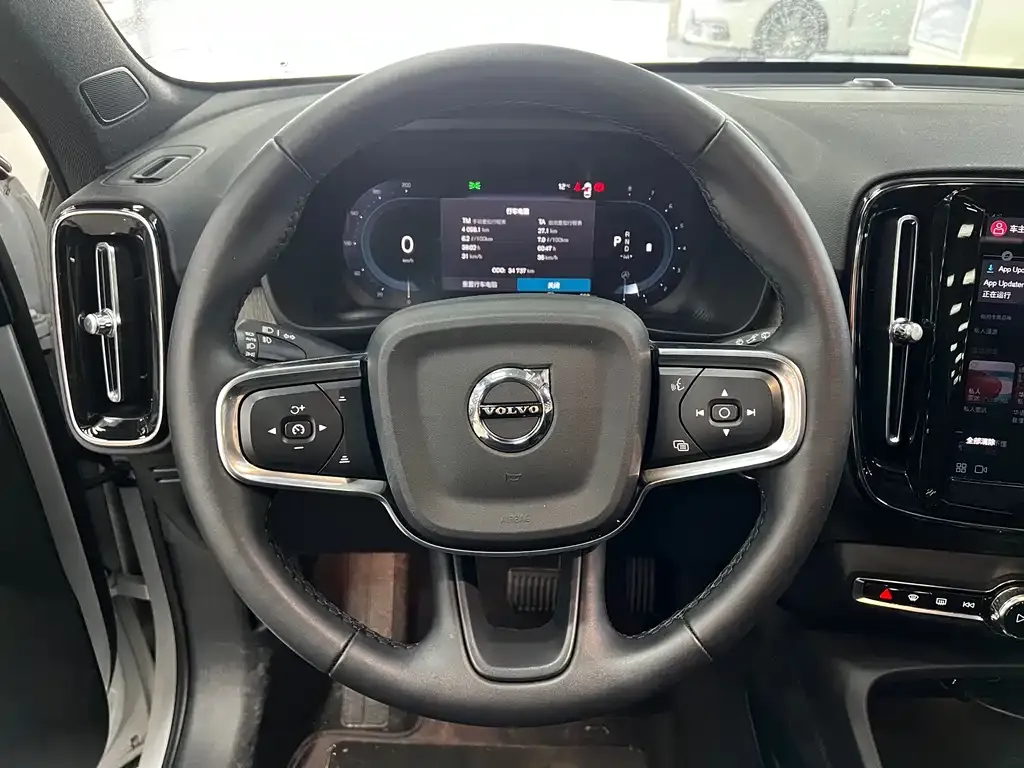 Volvo XC40 2023 из CN, фото 10