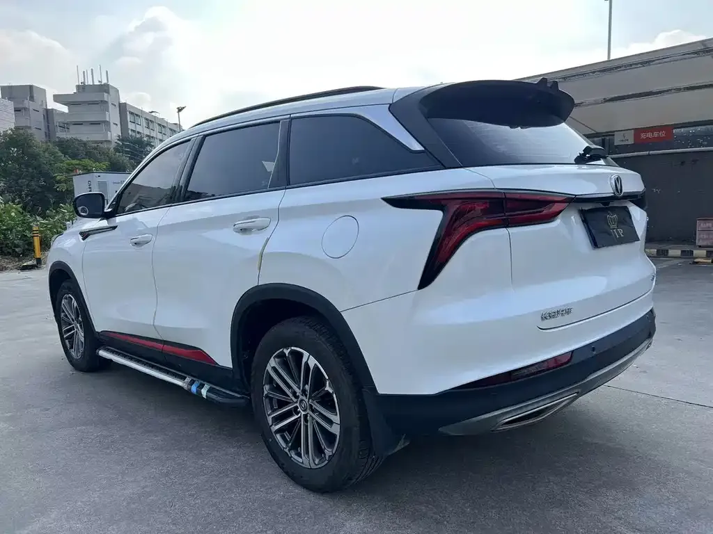 Changan CS75PLUS — фото 6