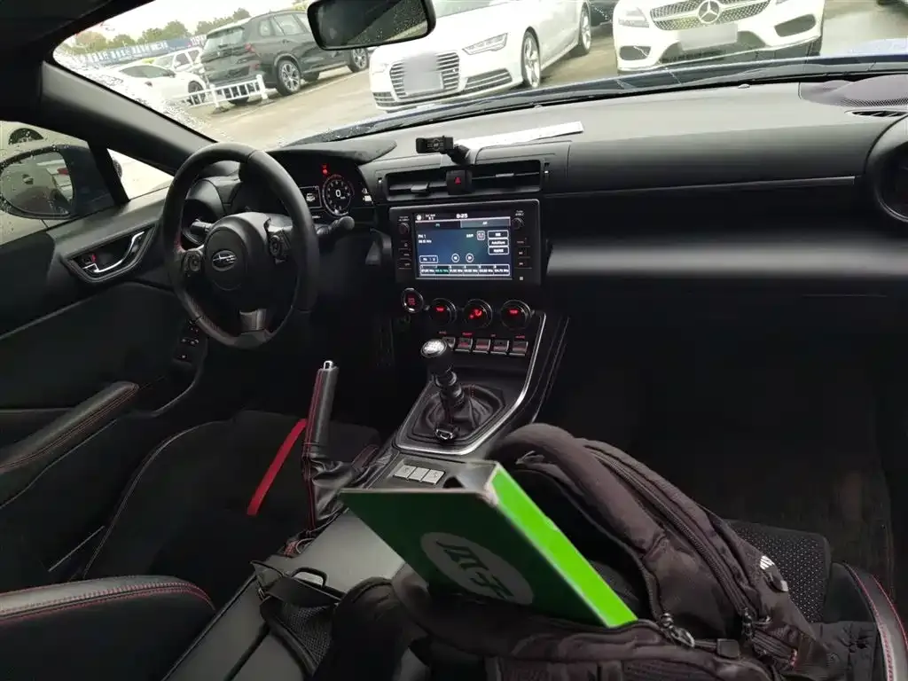 Subaru BRZ 2023 из CN, фото 7