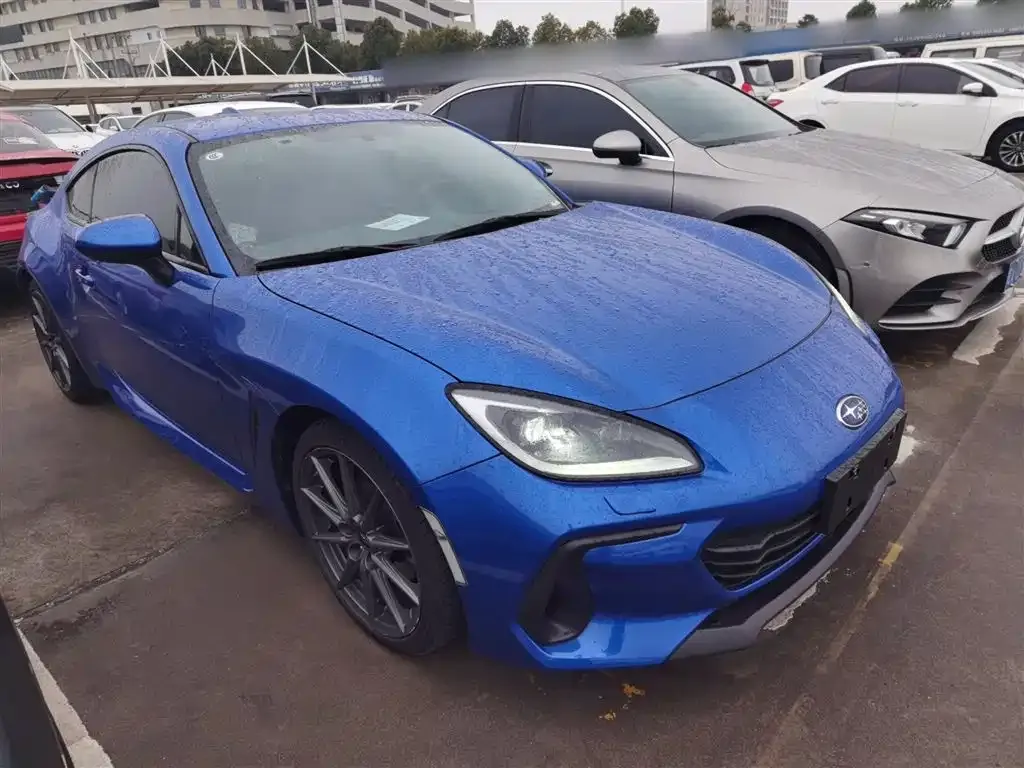 Subaru BRZ 2023 из CN, фото 5
