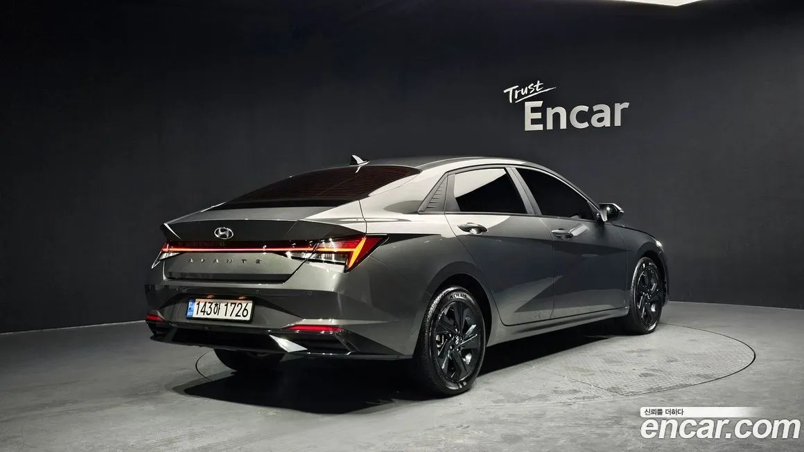 Hyundai AVANTE — фото 3