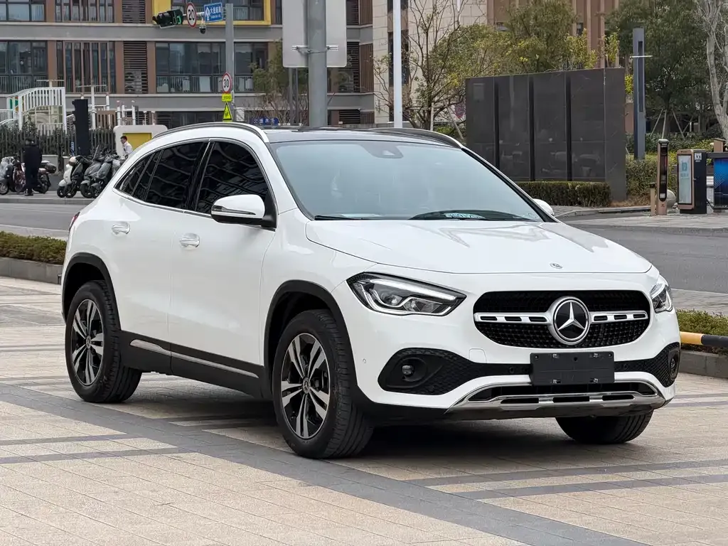 Mercedes-Benz GLA 2023 из CN, фото 9
