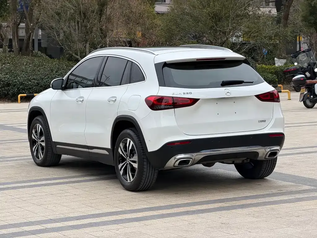 Mercedes-Benz GLA 2023 из CN, фото 10
