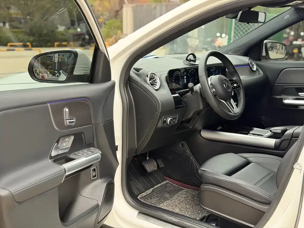Mercedes-Benz GLA 2023 из CN, фото 5