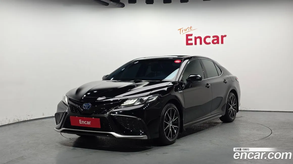 Toyota Camry 2023 из KR, фото 1