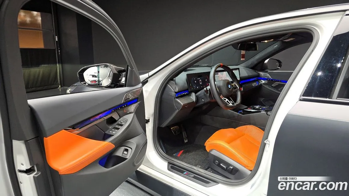 BMW M5 2025 из KR, фото 6