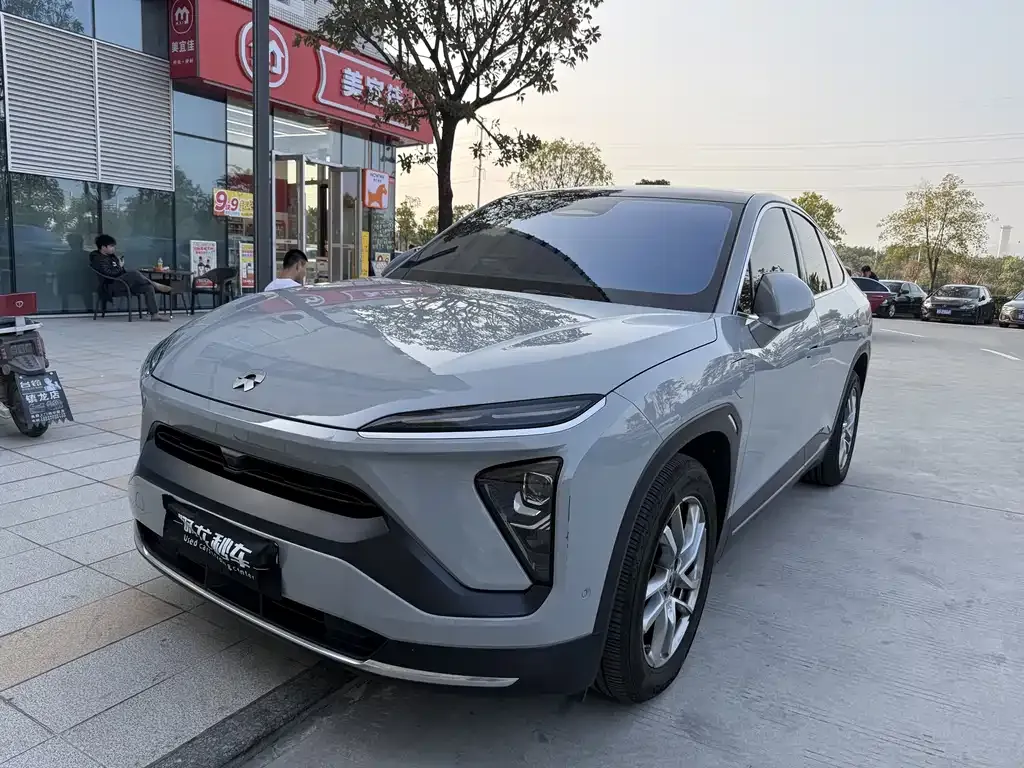 NIO EC6 — фото 1