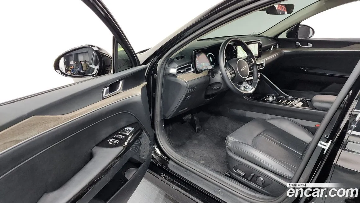 Kia K5 2023 из KR, фото 5