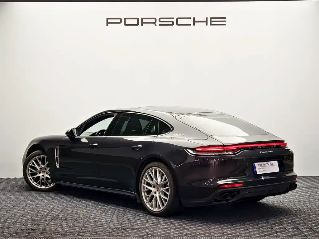 Porsche Panamera — фото 8
