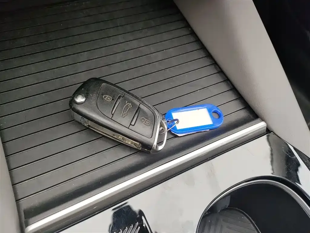 Citroen C5 X 2023 из CN, фото 7