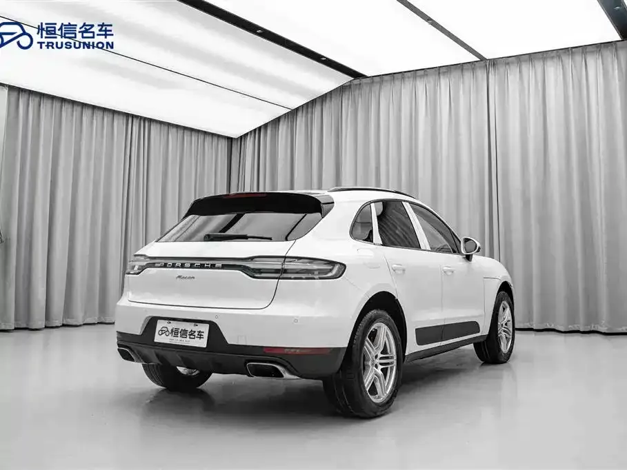 Porsche Macan — фото 5