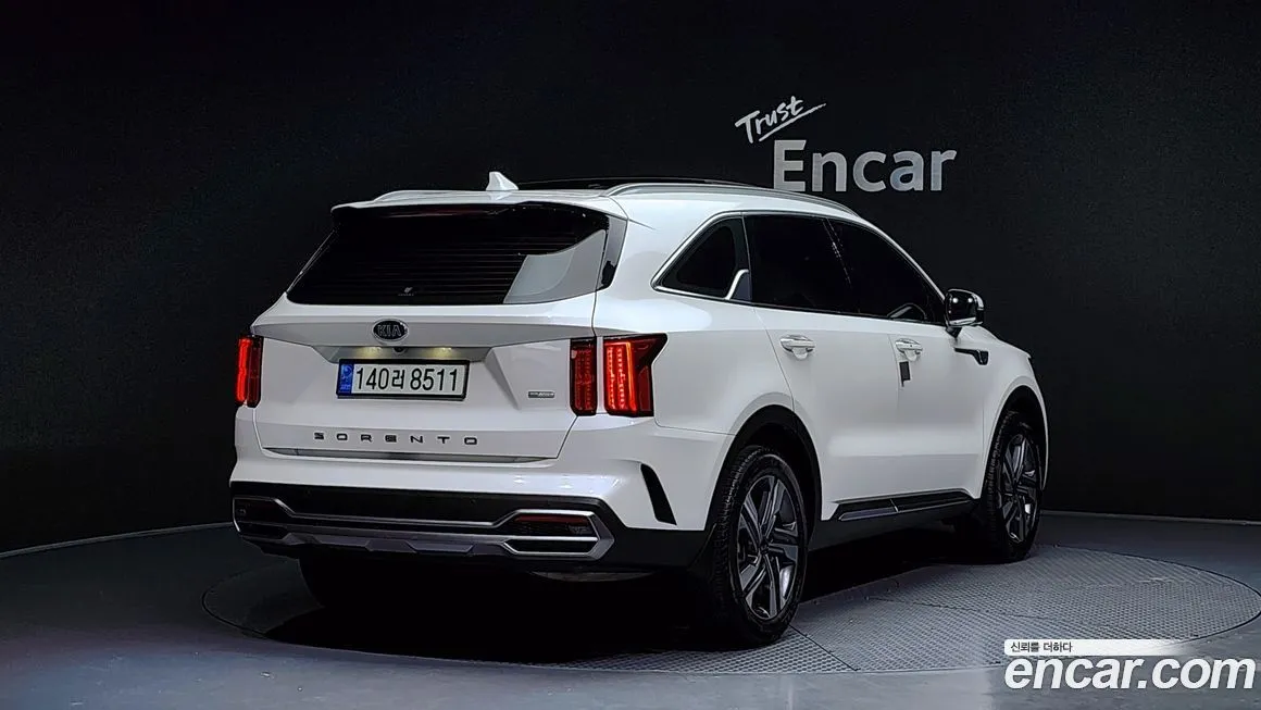 Kia Sorento — фото 4