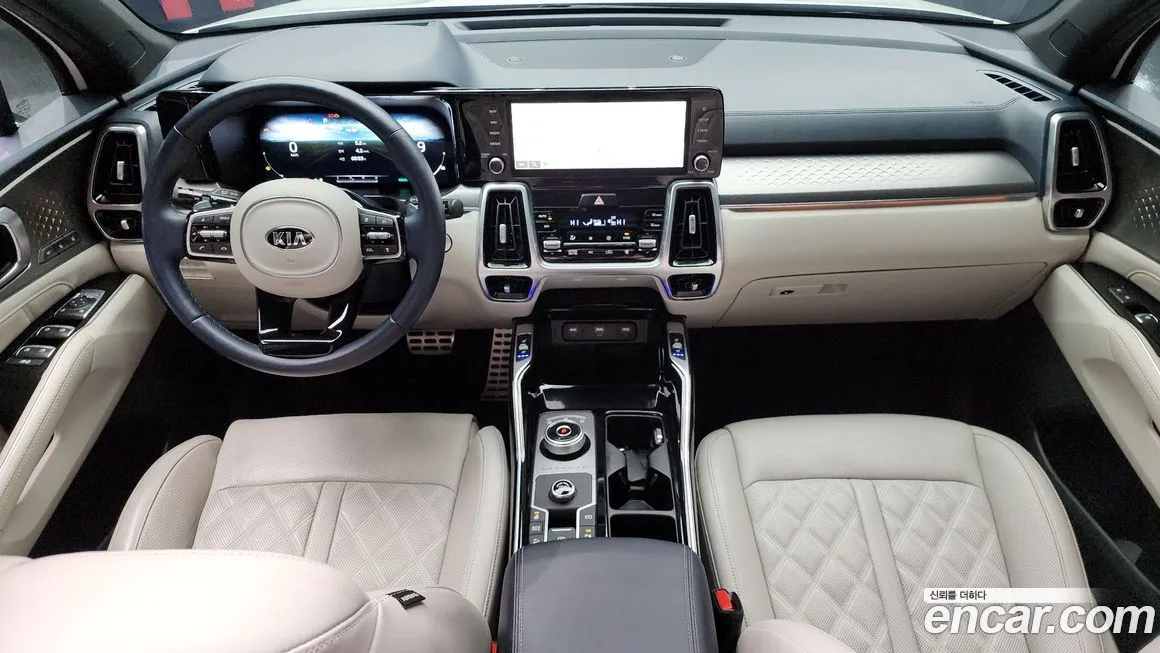 Kia Sorento — фото 5