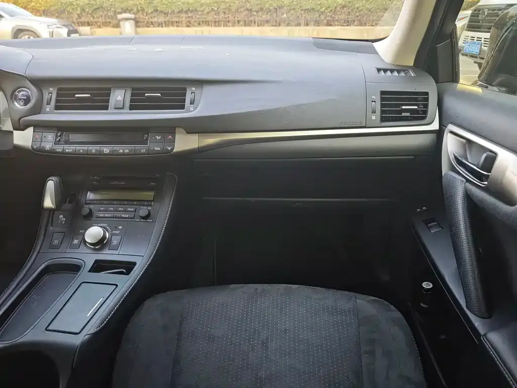Lexus CT 2021 из CN, фото 5