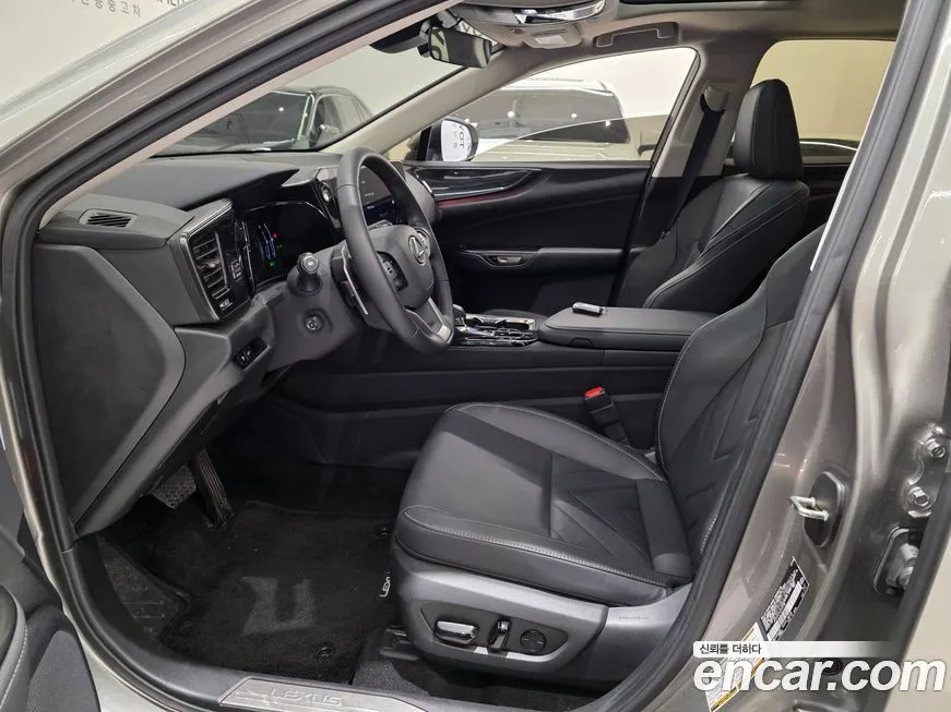 Lexus NX 2025 из KR, фото 6