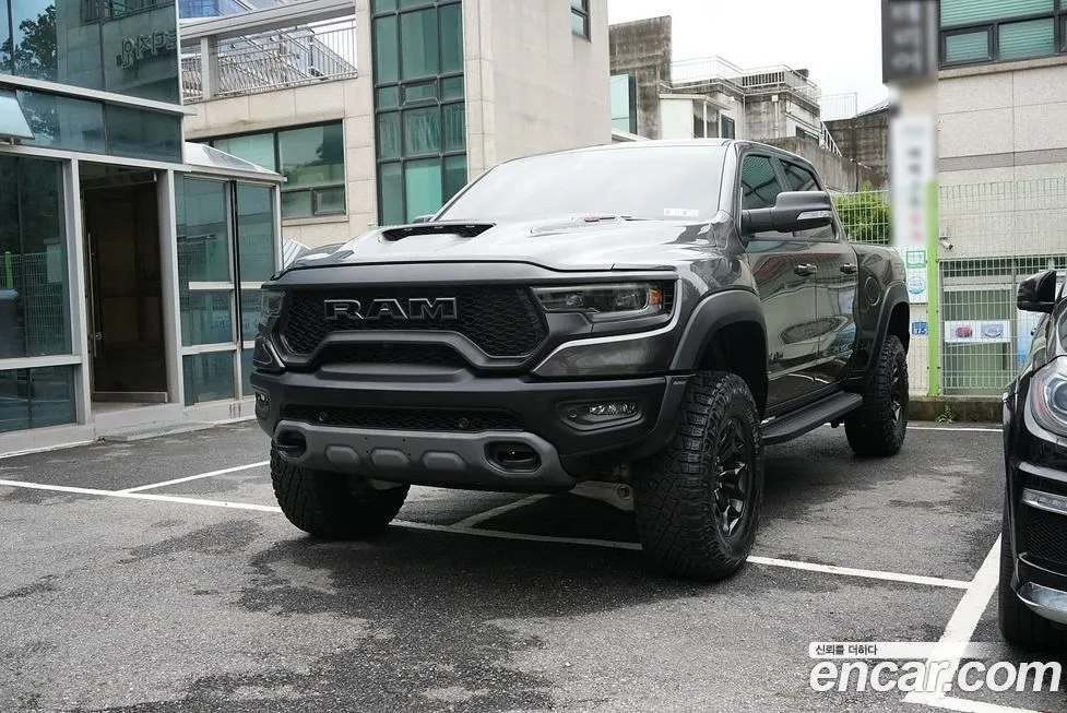 Dodge Ram Pick Up