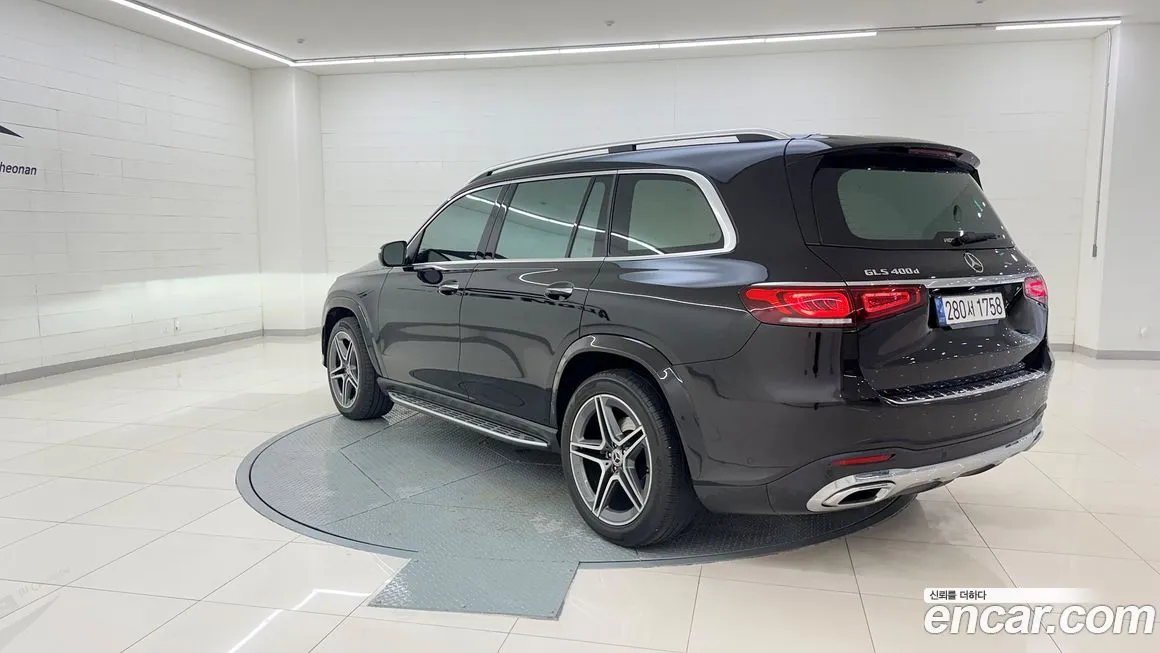 Mercedes-Benz GLS-Class — фото 5