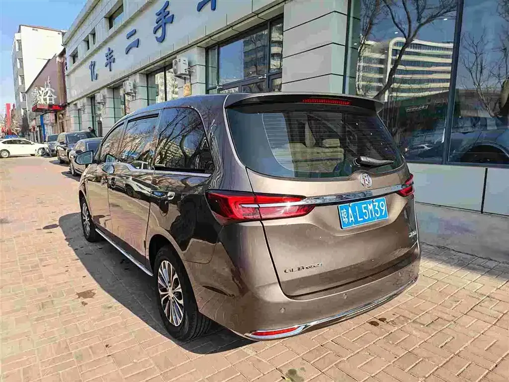 Buick GL8 2022 из CN, фото 9