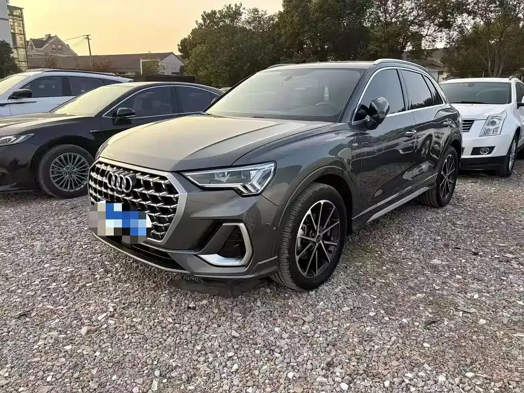 Audi Q3 2024 из CN, фото 1