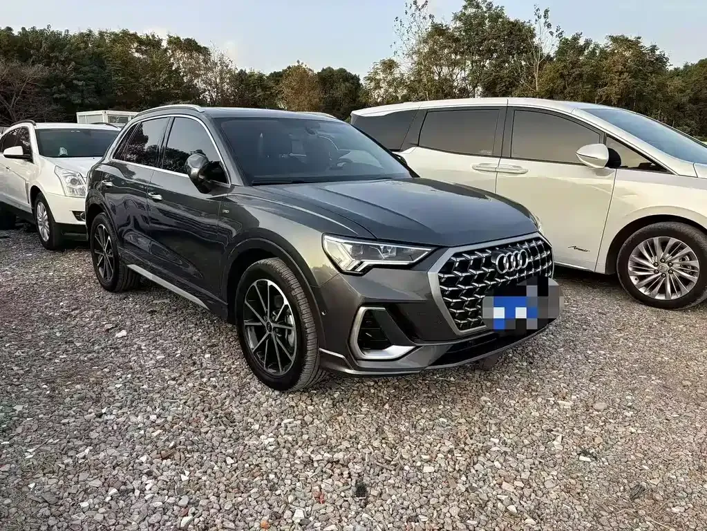 Audi Q3 2024 из CN, фото 4