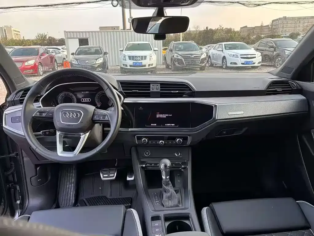 Audi Q3 2024 из CN, фото 7