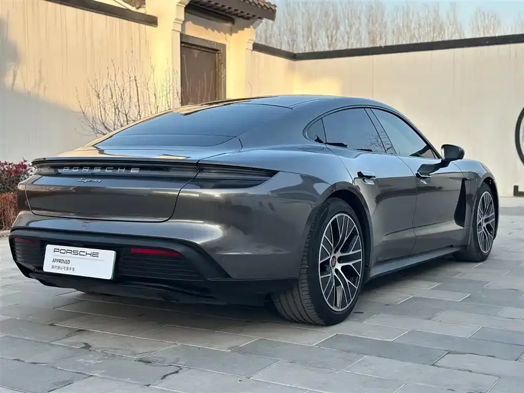 Porsche Taycan 2022 из CN, фото 10