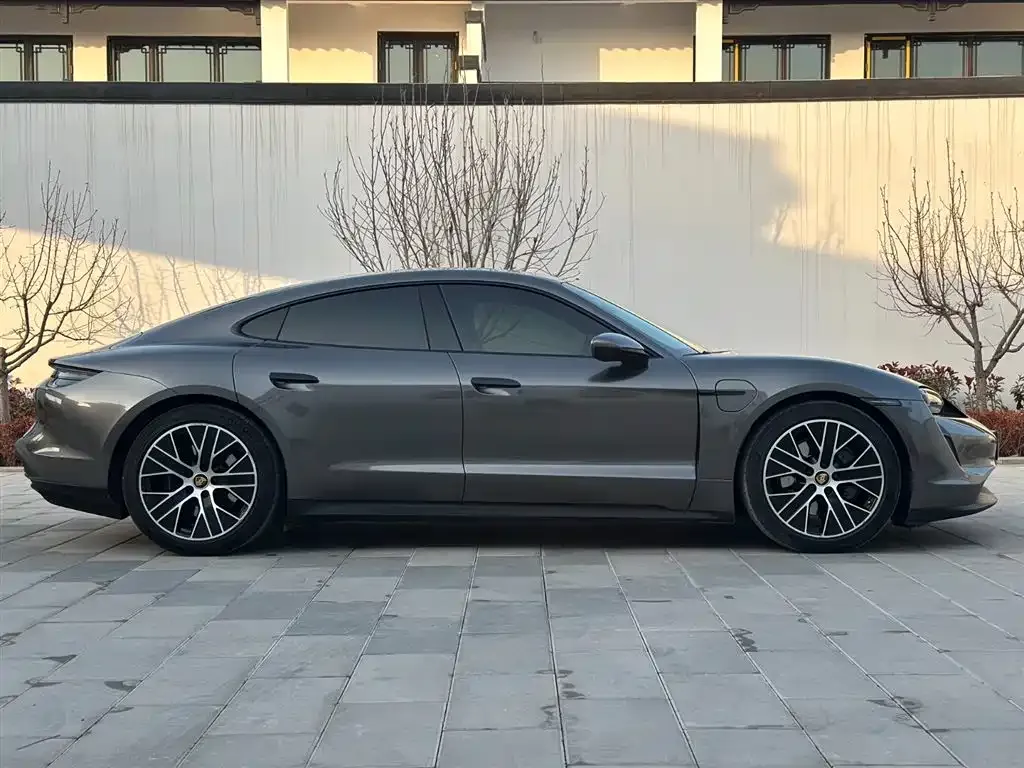 Porsche Taycan 2022 из CN, фото 8