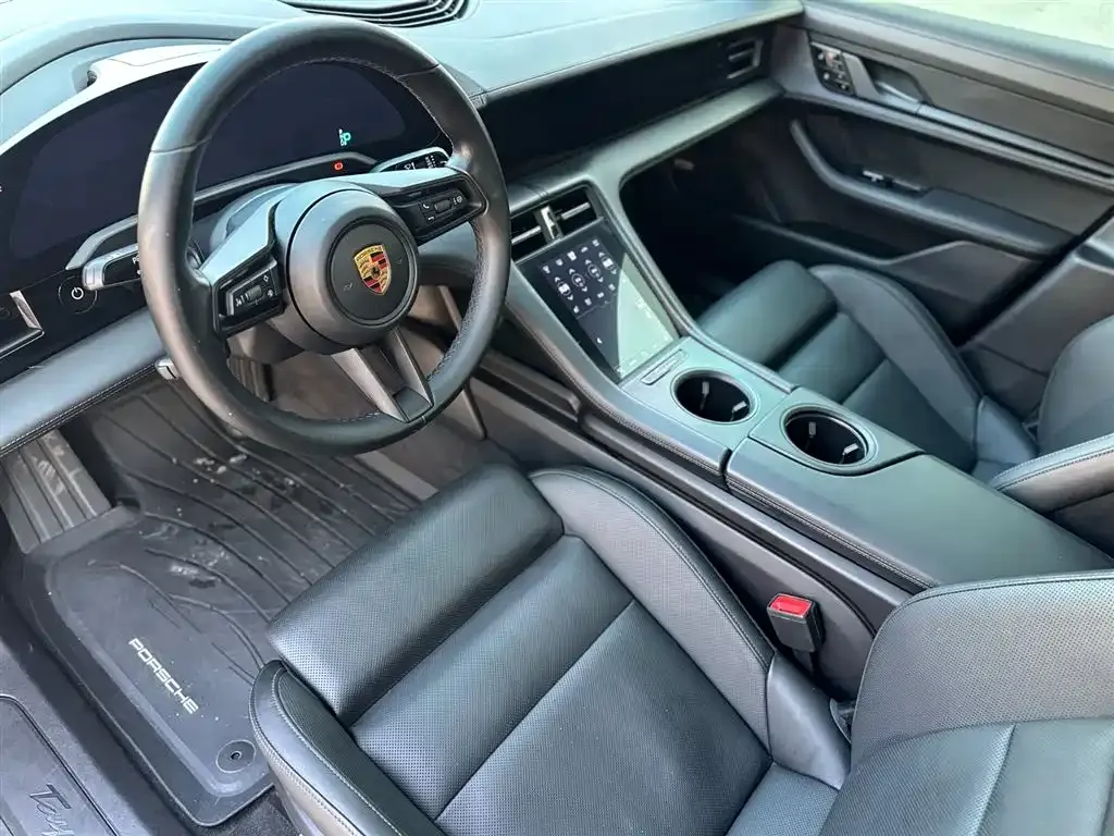 Porsche Taycan 2022 из CN, фото 7