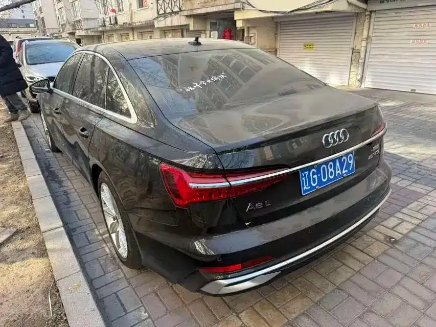 Audi A6L 2024 из CN, фото 10