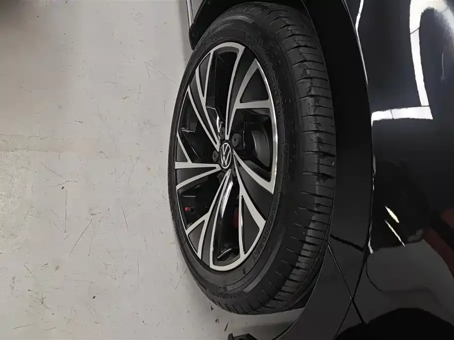 Volkswagen Magotan 2021 из CN, фото 10