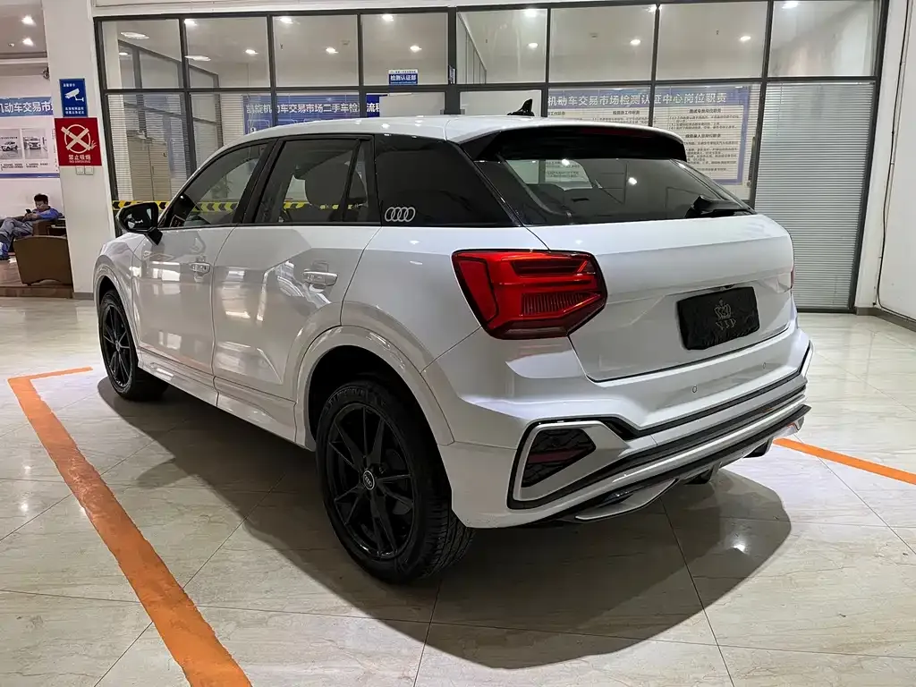 Audi Q2L 2022 из CN, фото 5