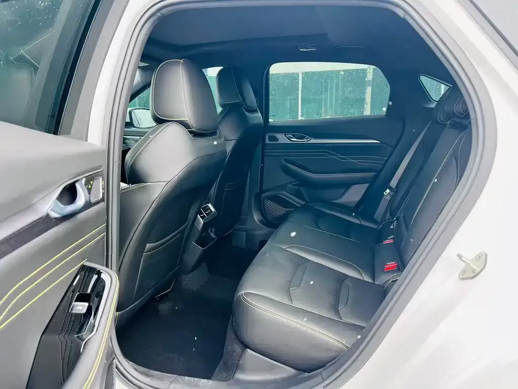 Geely Xingrui 2024 из CN, фото 5